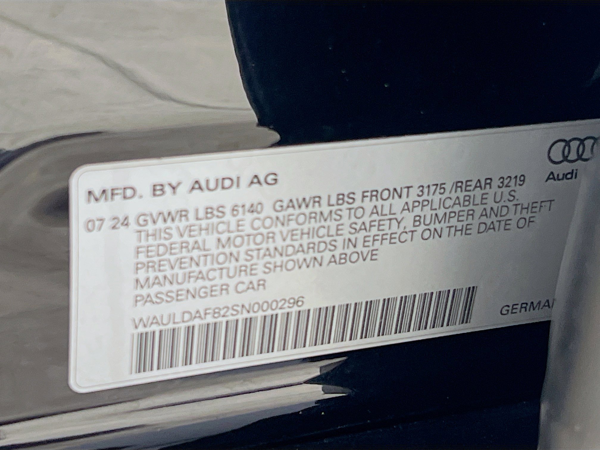 Used 2025 Audi A8 L 3.0T w/ Executive Package image 35