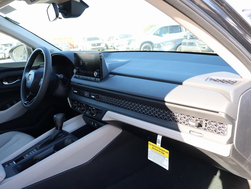 New 2025 Honda Accord SE image 9