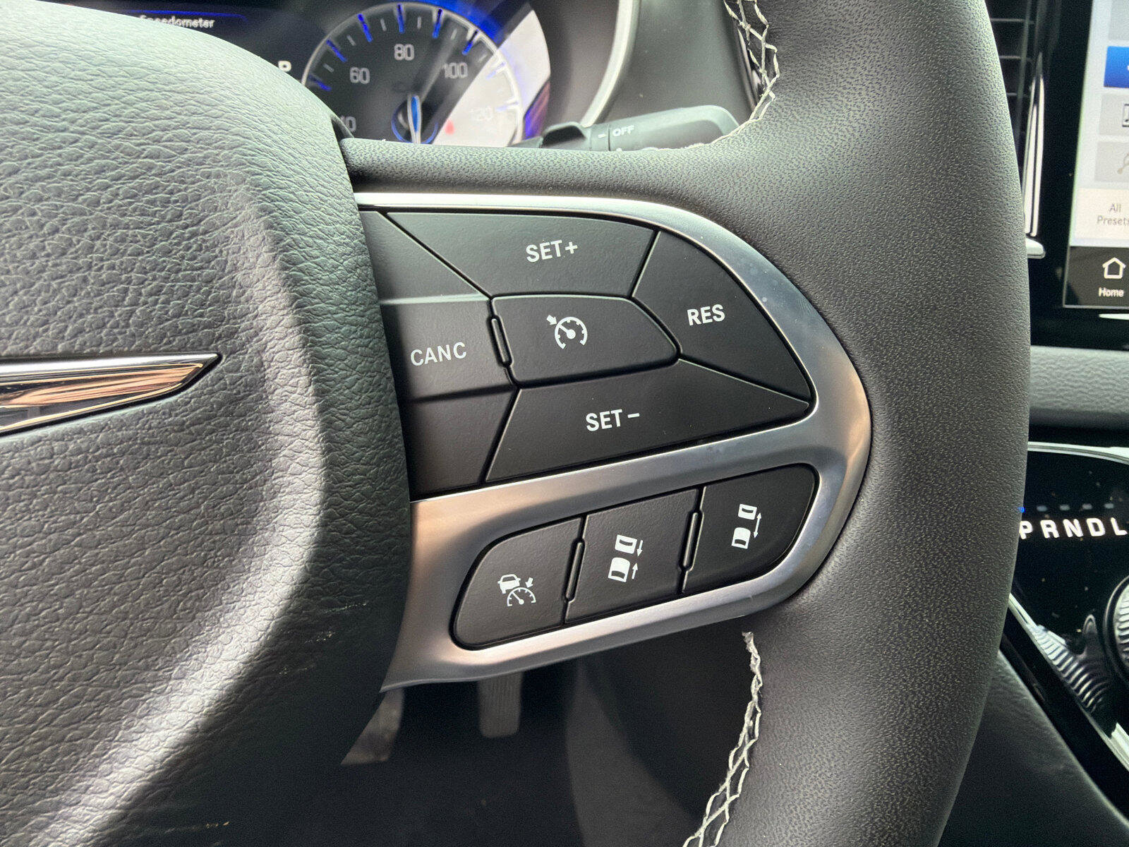 New 2026 Chrysler Voyager LX FWD image 19