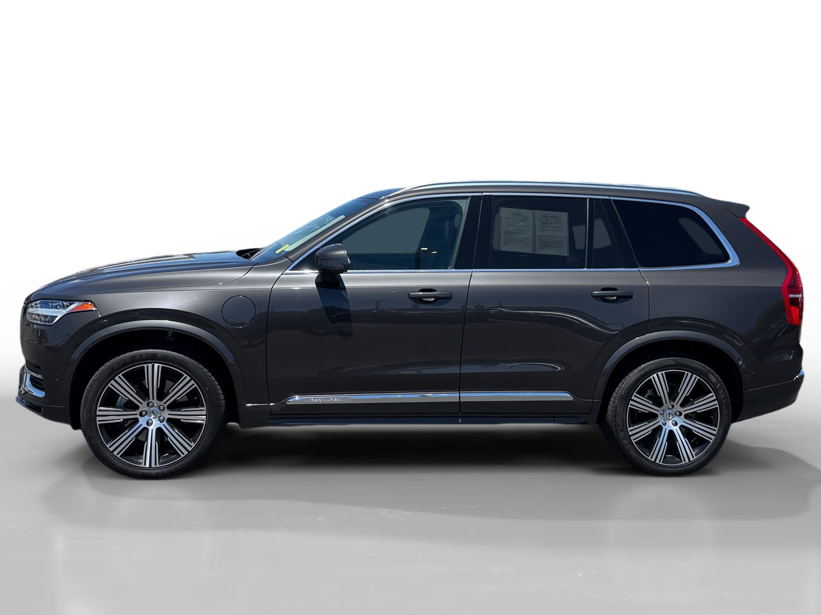 Used 2023 Volvo XC90 T8 Plus w/ Protection Package Premier AWD/4WD image 2