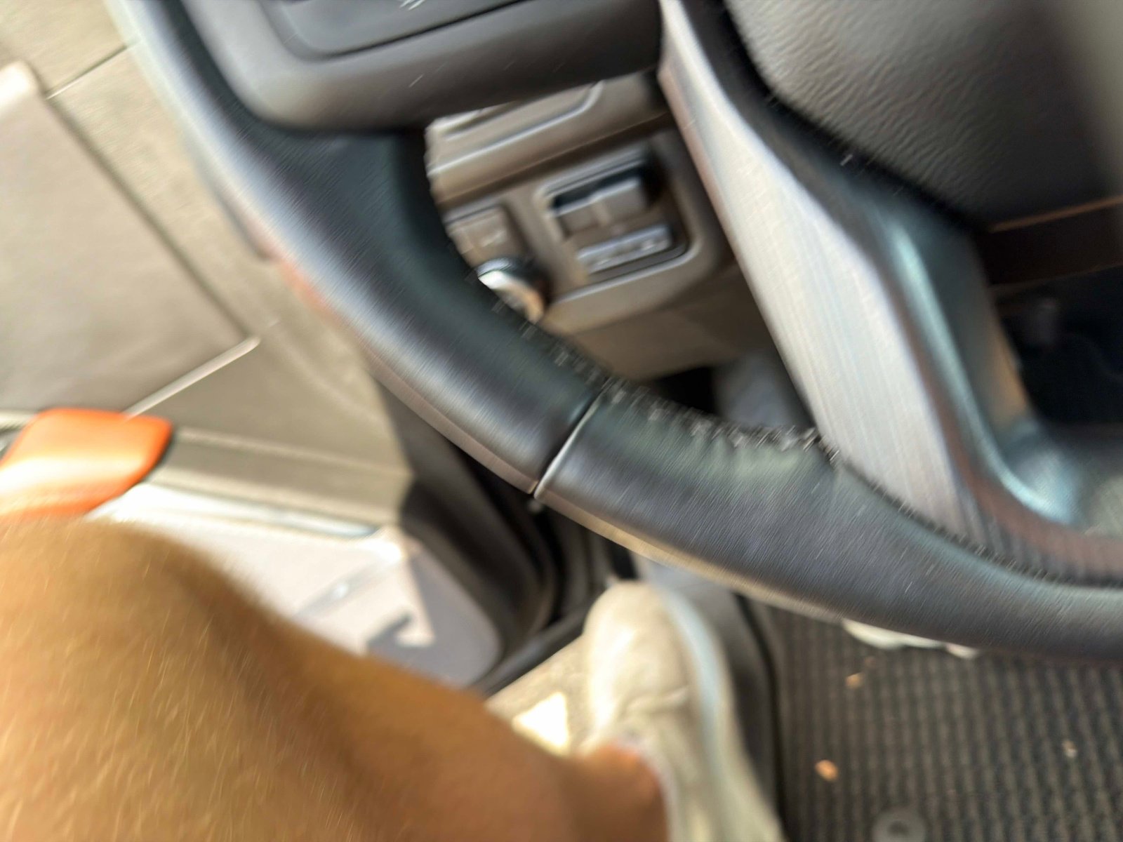 Used 2023 GMC Yukon Denali Ultimate image 28