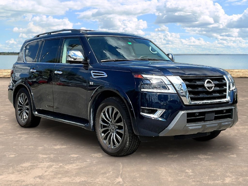 Used 2022 Nissan Armada Platinum w/ Captain's Chairs Package RWD image 3