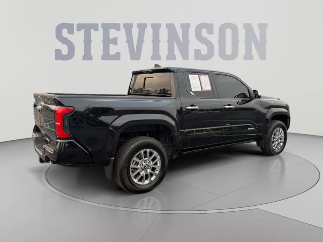 Used 2024 Toyota Tacoma Limited w/ Limited Package (LT) AWD/4WD image 5