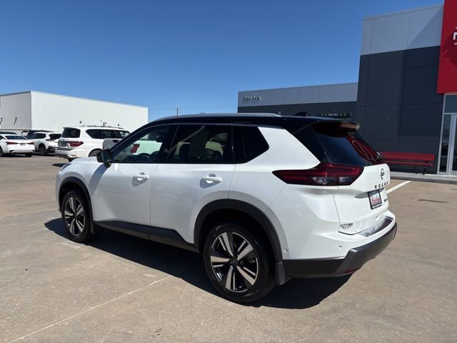 Used 2025 Nissan Rogue SL w/ SL Premium Package image 4