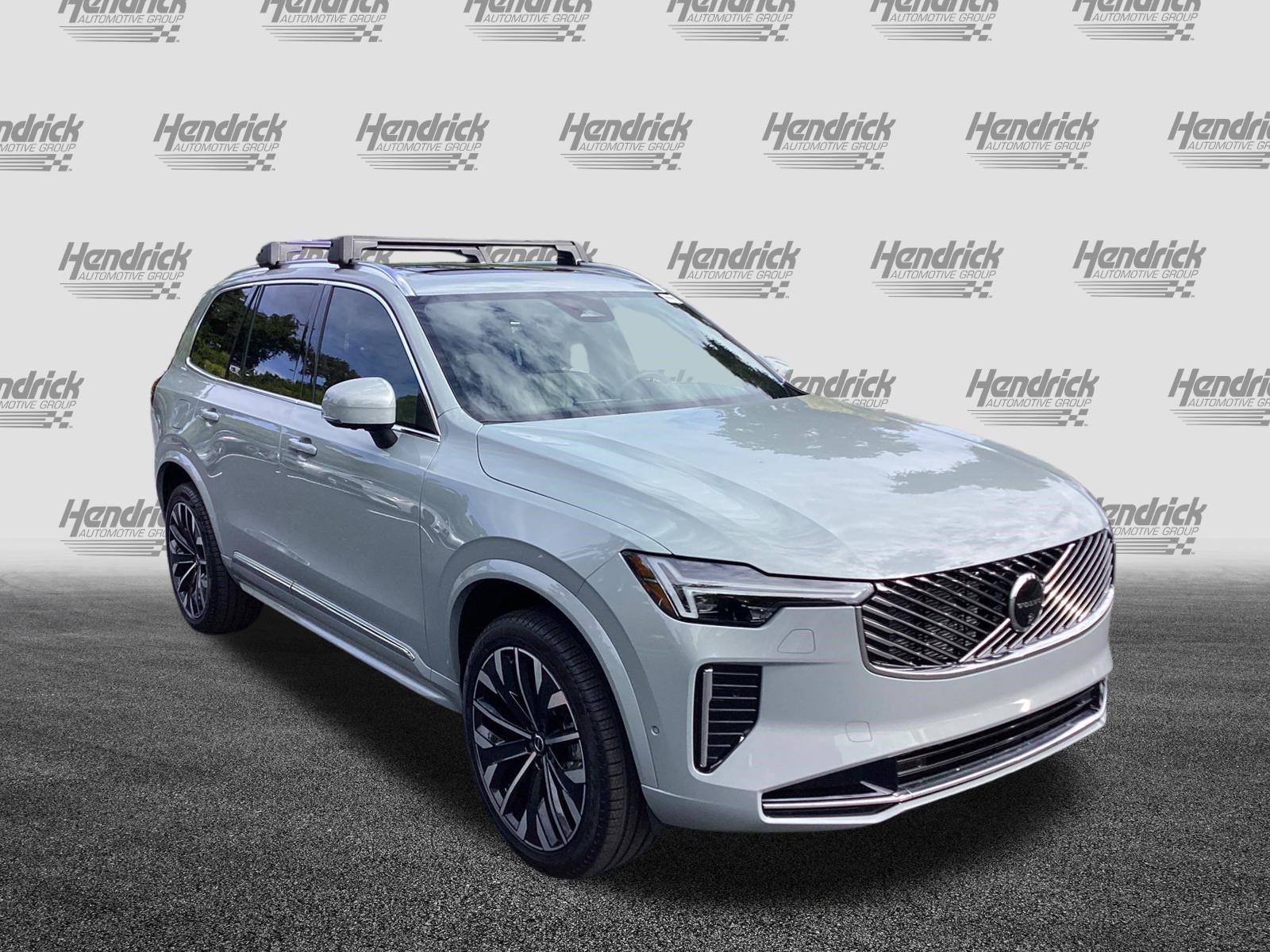 Certified 2026 Volvo XC90 B6 Plus w/ Protection Package Premier AWD/4WD image 2