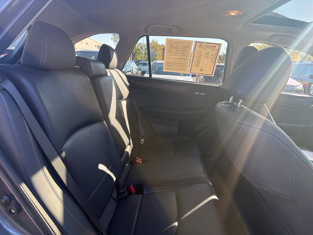 Used 2019 Subaru Outback 2.5i Limited AWD/4WD image 29