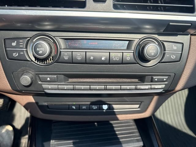 Used 2009 BMW X5 xDrive48i AWD/4WD image 18