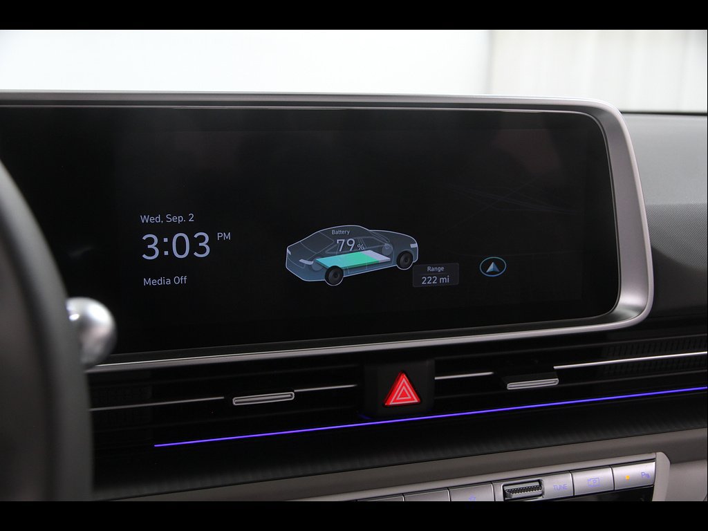 Certified 2025 Hyundai Ioniq 6 SEL RWD image 9
