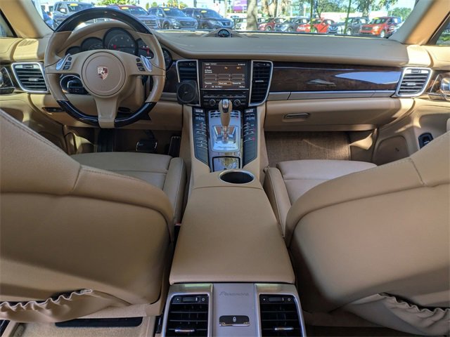Used 2015 Porsche Panamera 4 image 24