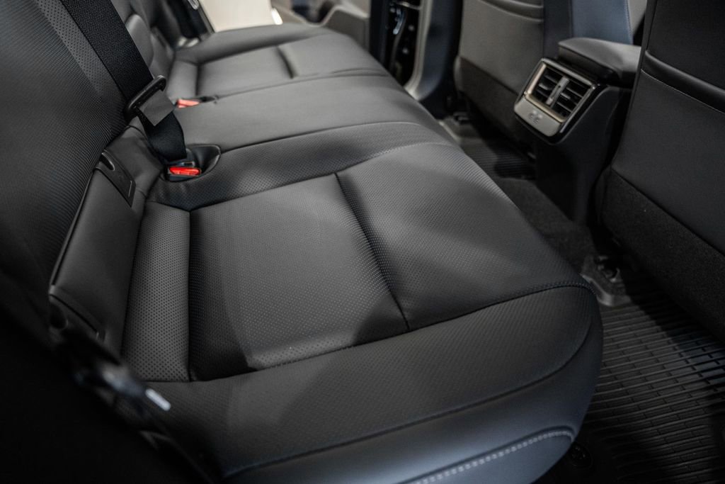 New 2025 Toyota Crown Signia image 35