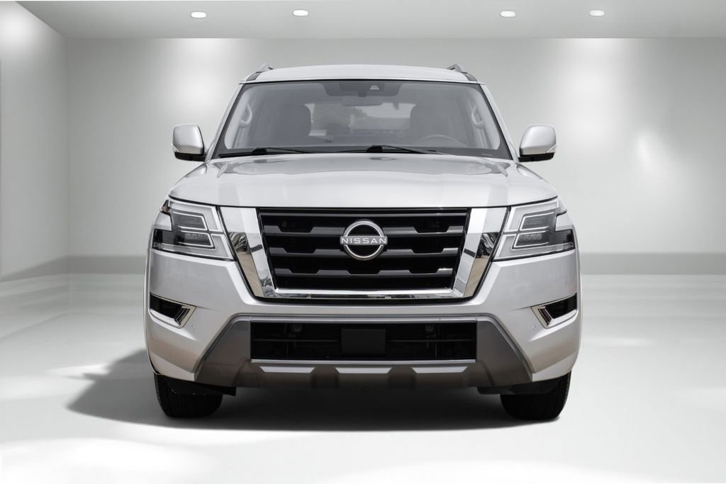 Used 2021 Nissan Armada SV AWD/4WD image 4