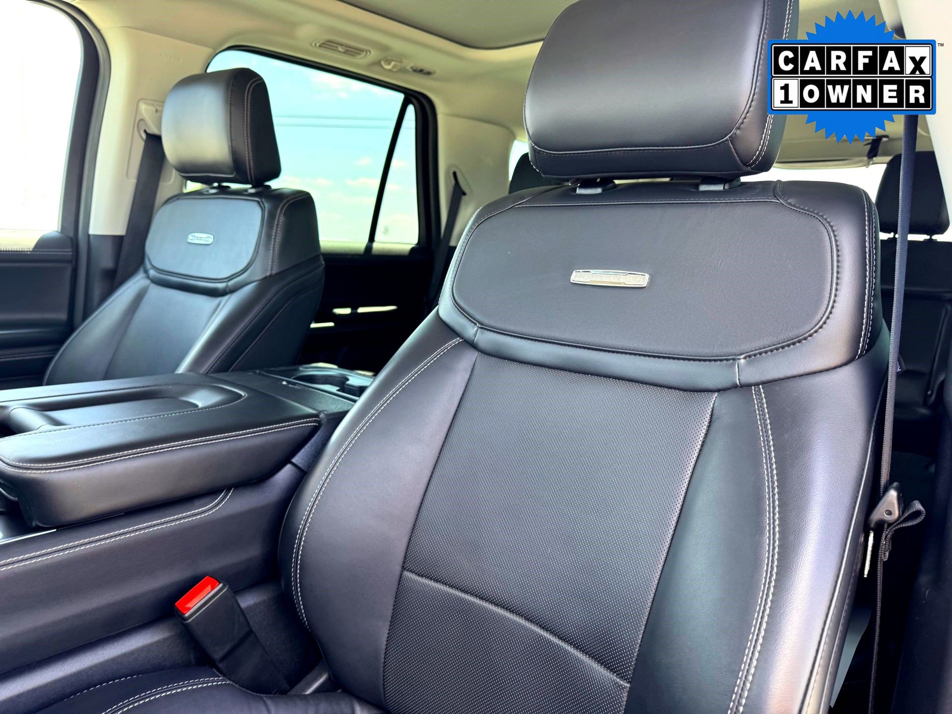 Used 2025 Ford Expedition Platinum AWD/4WD image 13