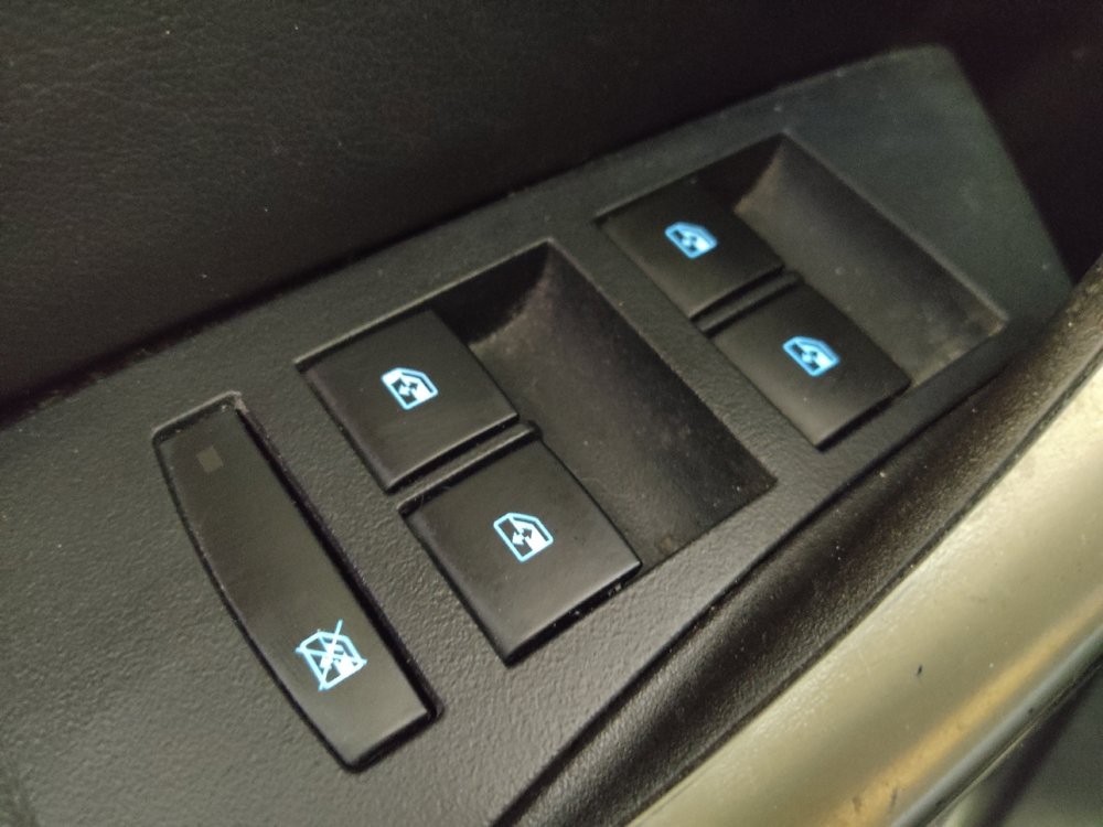 Used 2015 Buick Verano Leather FWD image 27