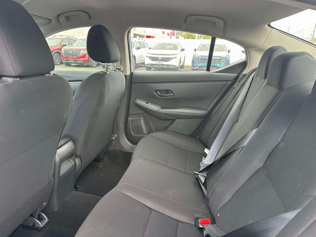 Used 2025 Nissan Sentra S FWD image 10