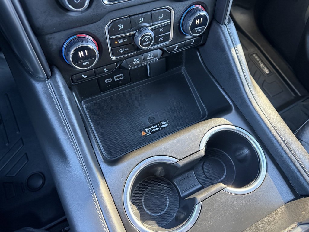 Used 2023 Chevrolet Suburban LT image 26