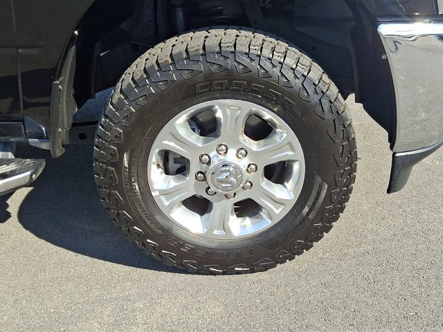 Used 2024 RAM 2500 Big Horn w/ Level 2 Equipment Group image 8