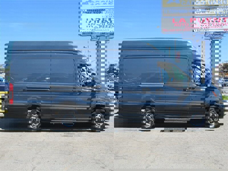 Used 2019 Ford Transit 250 Cargo Van image 2