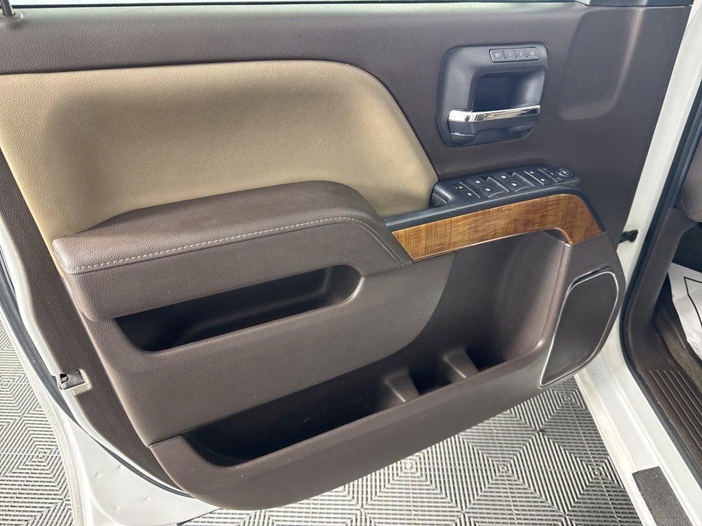 Used 2016 GMC Sierra 1500 SLT w/ SLT Preferred Package image 12