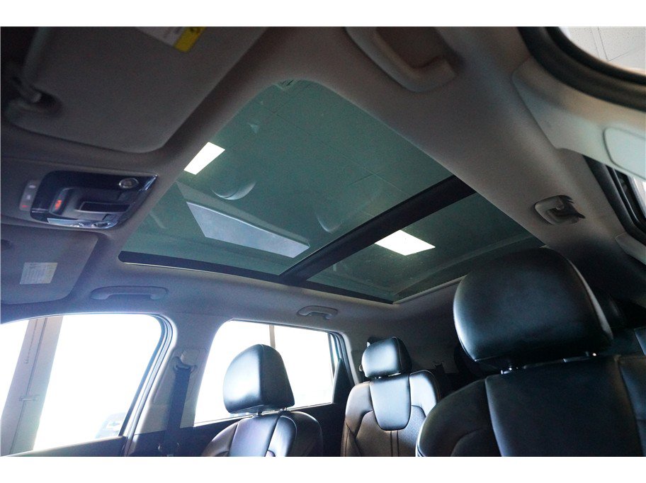 Used 2022 Kia Sorento EX w/ Panoramic Sunroof Package FWD image 28