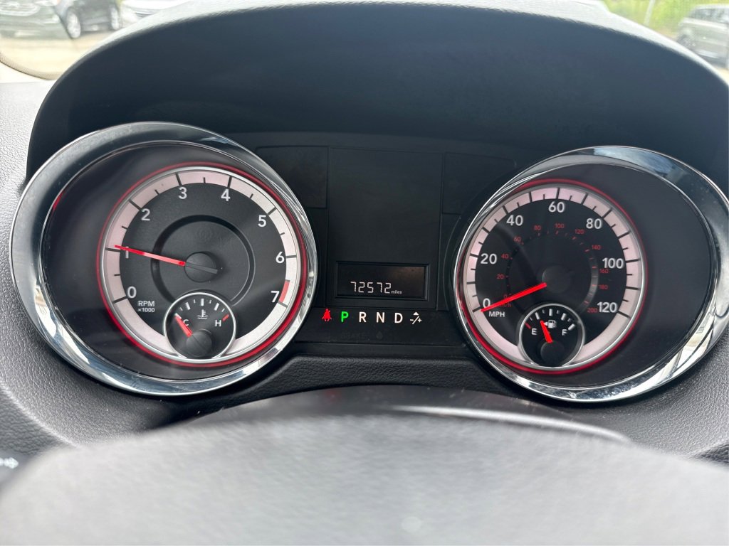 Used 2019 Dodge Grand Caravan SE w/ UConnect Hands-Free Group FWD image 23