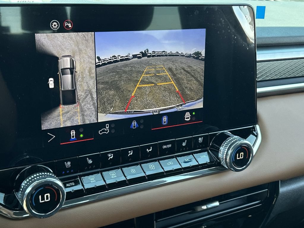 New 2026 GMC Canyon AT4 w/ Technology Plus Package AWD/4WD image 15