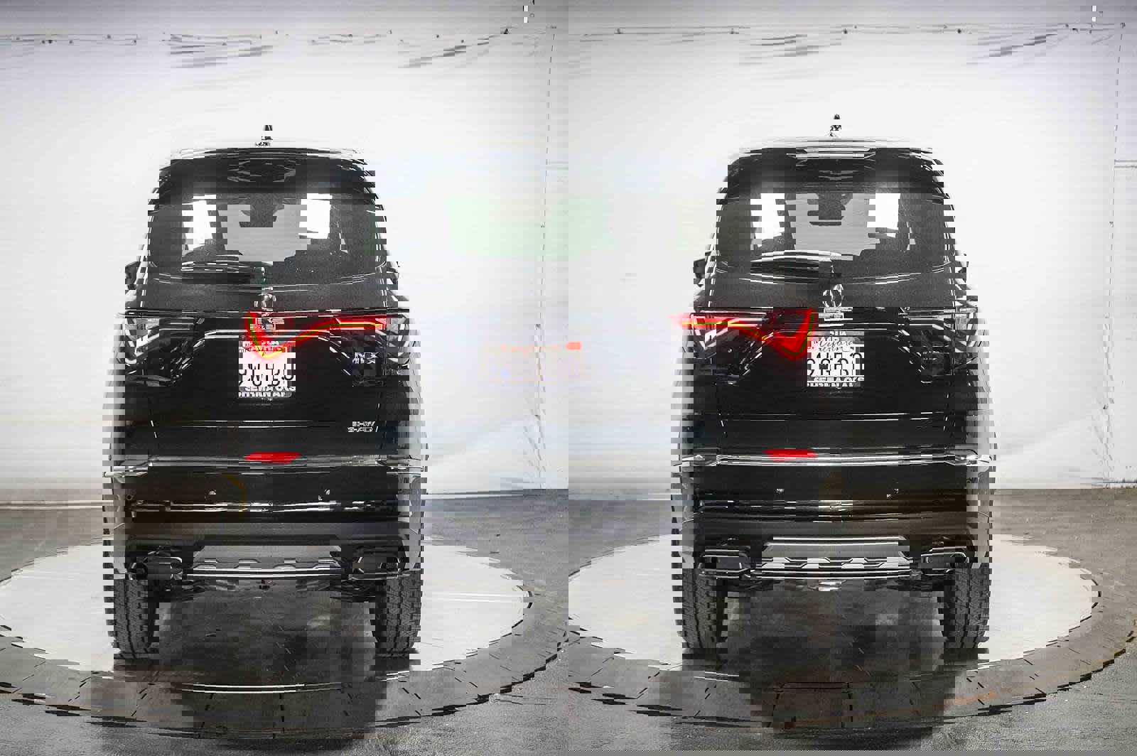 Used 2025 Acura MDX SH-AWD w/ Technology Package image 9