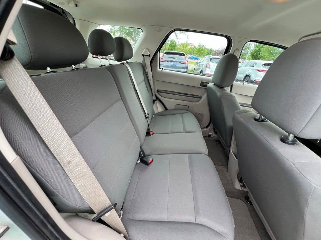Used 2009 Ford Escape XLS FWD image 22