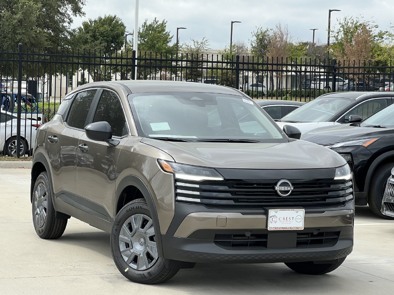 New 2027 Nissan Kicks S FWD image 2