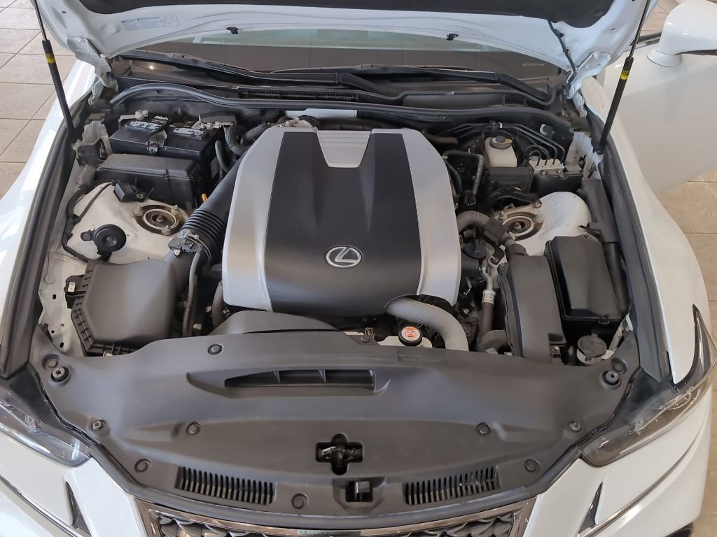 Used 2019 Lexus IS 300 F Sport w/ F Sport Package AWD/4WD image 10