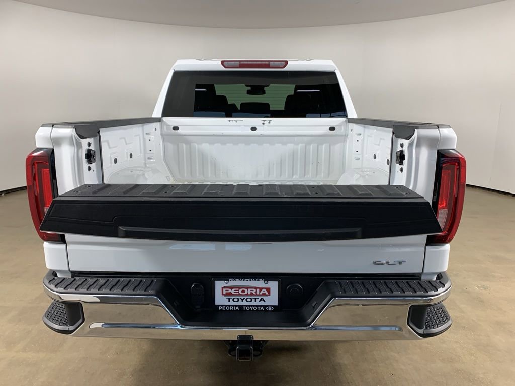 Used 2025 GMC Sierra 1500 SLT AWD/4WD image 12