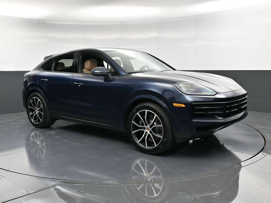 New 2026 Porsche Cayenne E-Hybrid Coupe AWD/4WD image 10