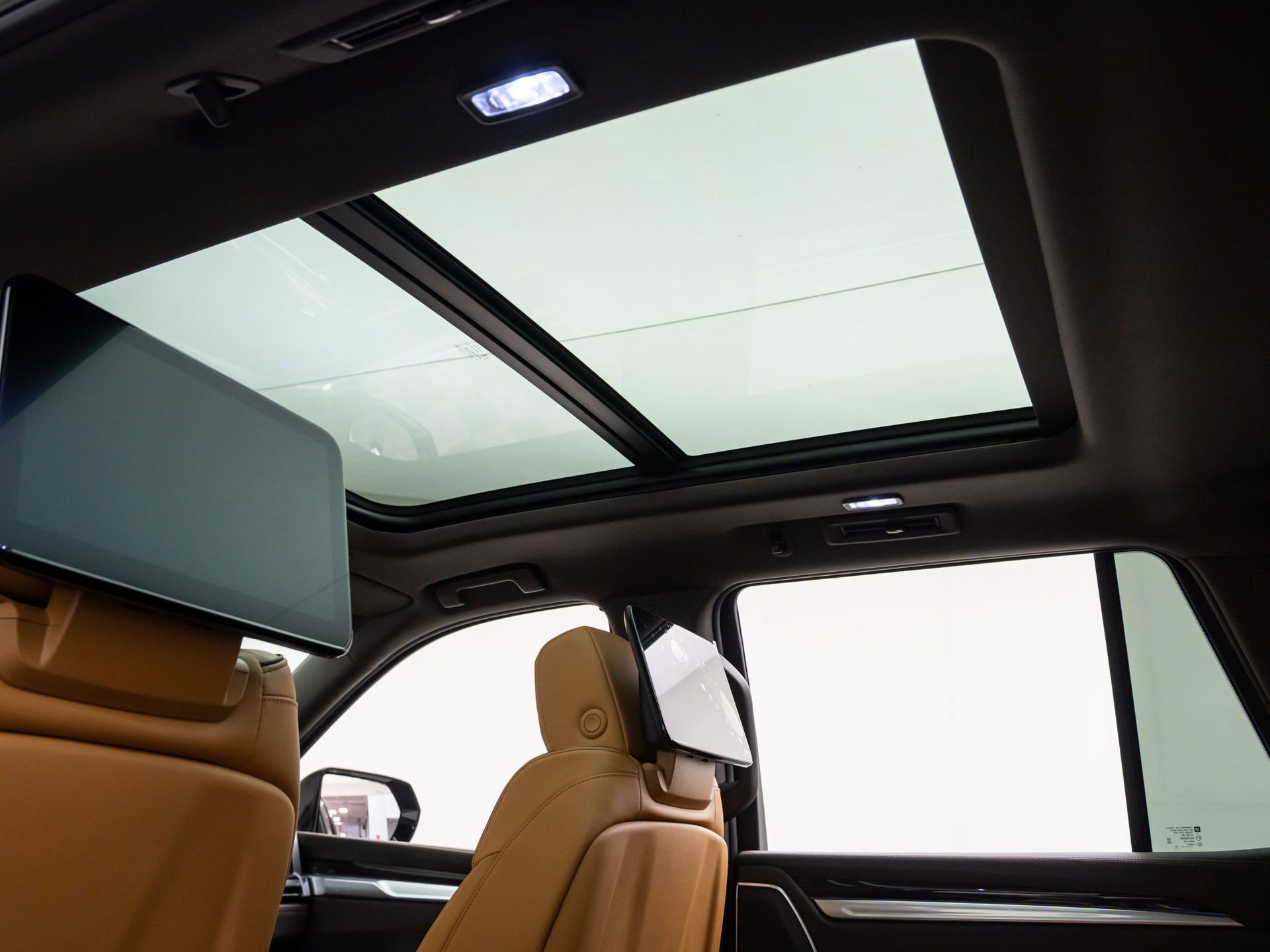 New 2026 Cadillac Escalade Luxury w/ Touring Package image 21