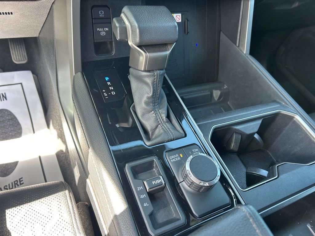 Used 2025 Toyota Tundra Limited image 11