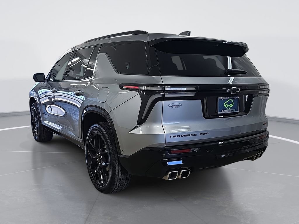 Certified 2025 Chevrolet Traverse RS w/ LPO, Floor Liner Package image 6
