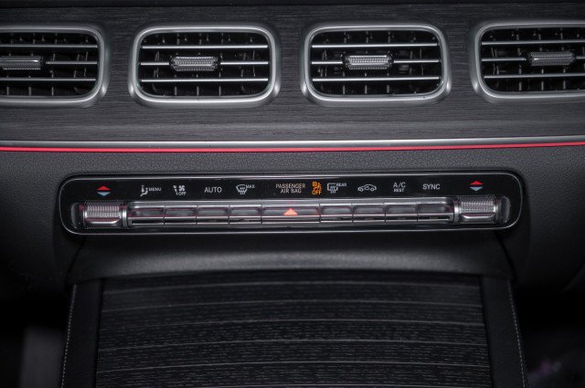 New 2026 Mercedes-Benz GLE 580 4MATIC image 16
