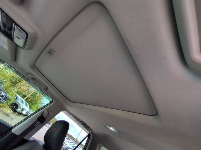 Certified 2024 Toyota 4Runner TRD Off-Road Premium w/ Moonroof Package AWD/4WD image 19