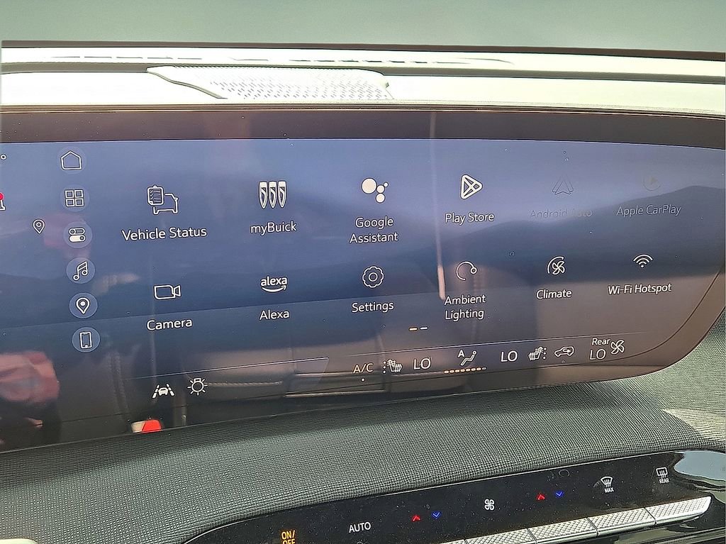 Used 2025 Buick Enclave Preferred image 26