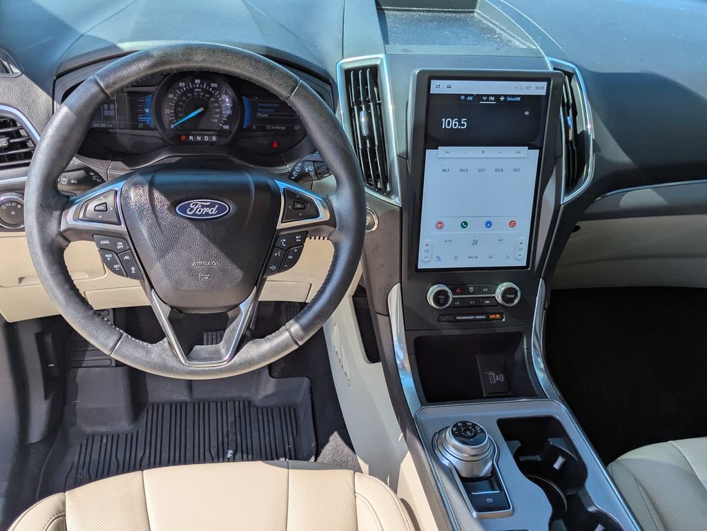 Used 2022 Ford Edge Titanium w/ Equipment Group 301A AWD/4WD image 13