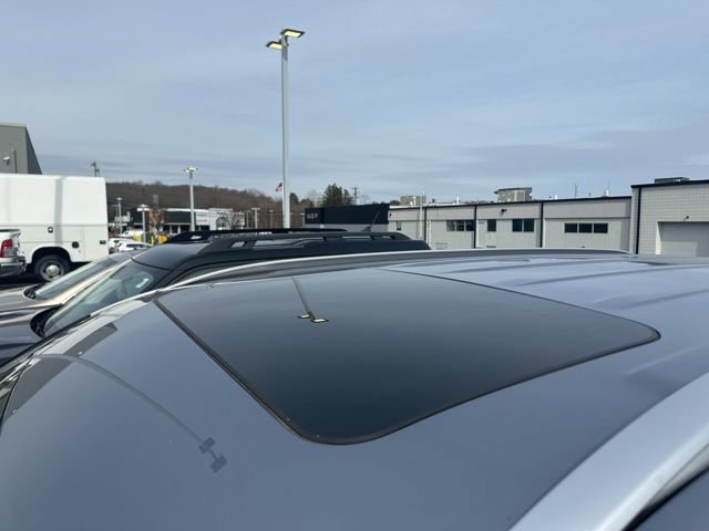 Used 2024 Kia Telluride S w/ S Sunroof Package image 8