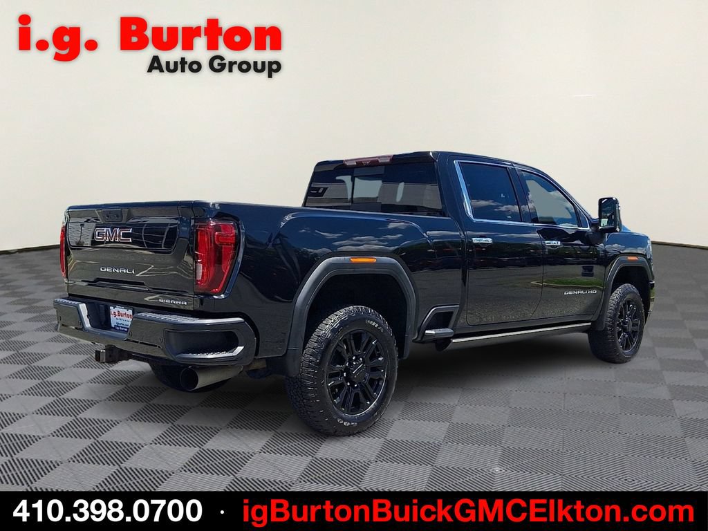 Certified 2021 GMC Sierra 2500 Denali w/ Denali Black Diamond Edition AWD/4WD image 6