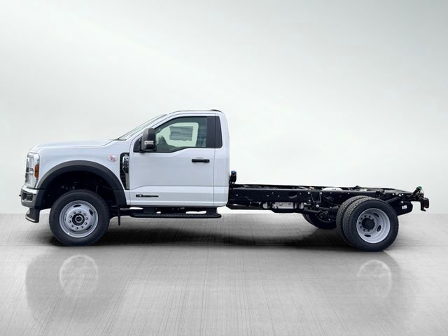 New 2025 Ford F550 4x4 Regular Cab Super Duty image 3