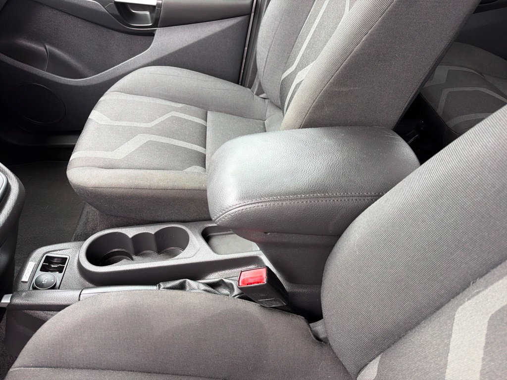 Used 2016 Ford Transit Connect XLT FWD image 14