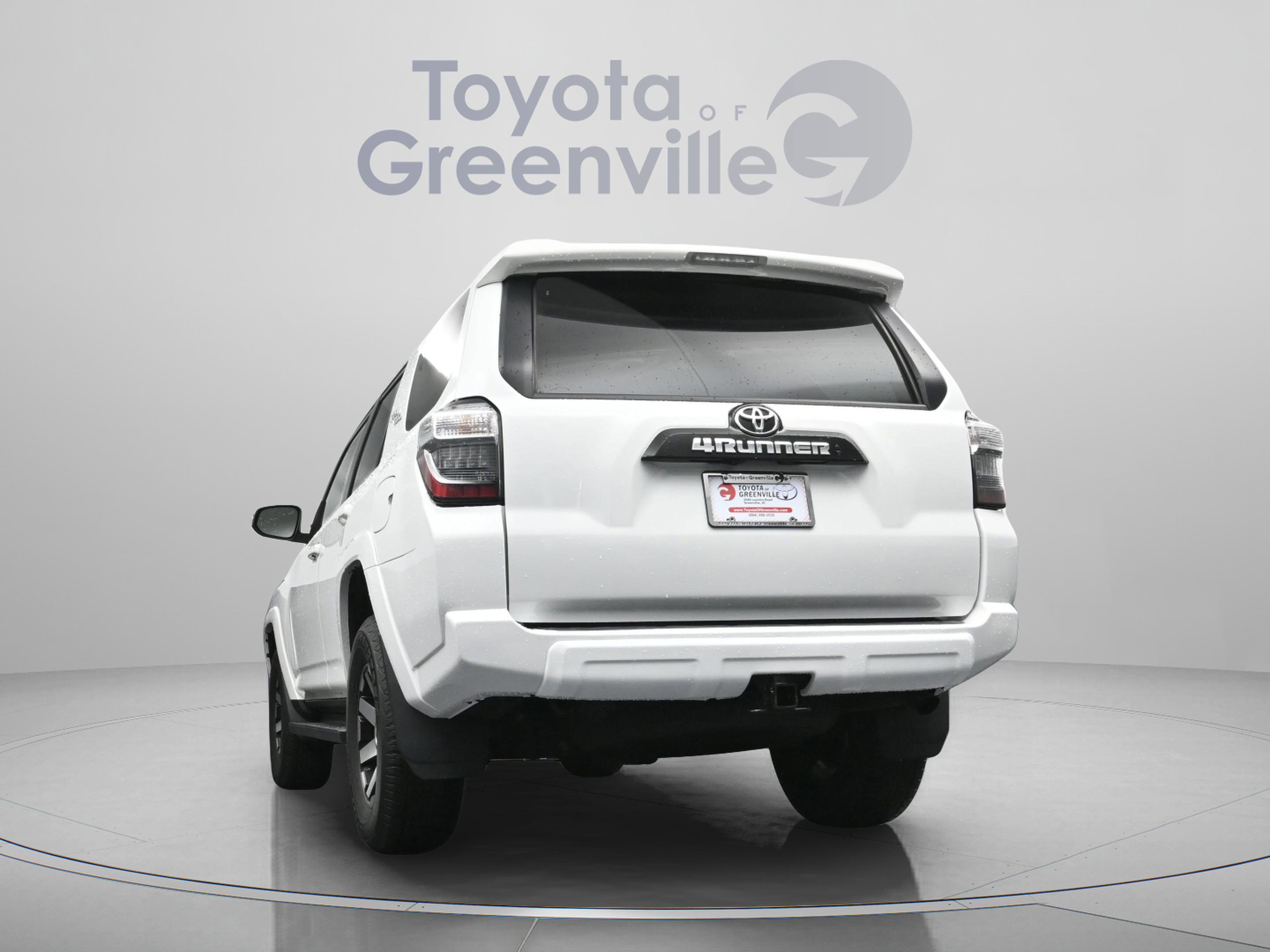 Certified 2024 Toyota 4Runner TRD Off-Road Premium image 10