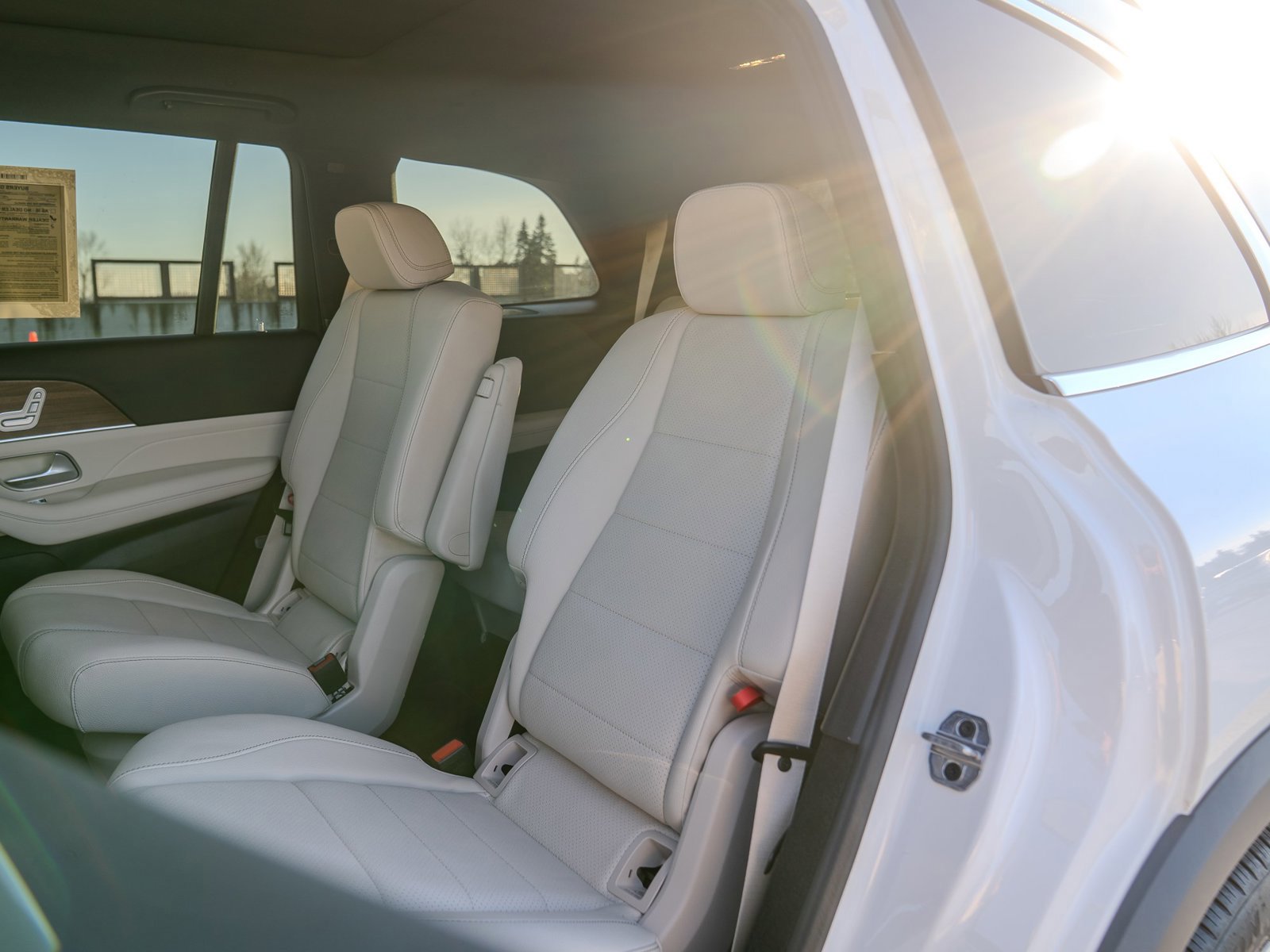 Used 2025 Mercedes-Benz GLS 450 4MATIC image 19