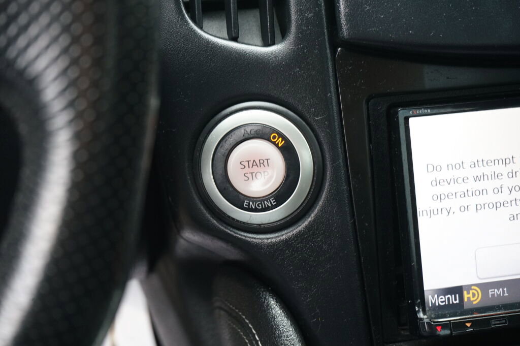 Used 2009 Nissan 370Z Coupe image 18