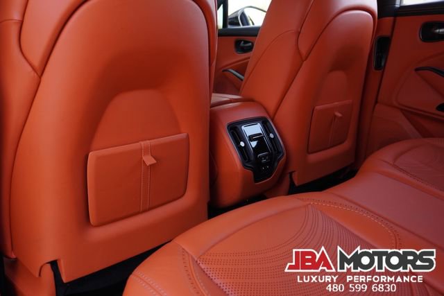 Used 2022 Aston Martin DBX image 74