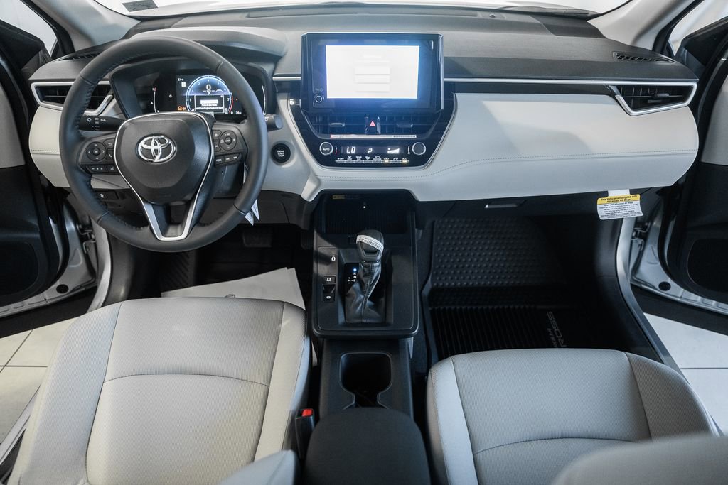New 2026 Toyota Corolla Cross LE AWD/4WD image 17