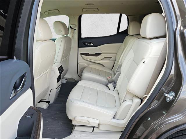 Used 2020 GMC Acadia Denali w/ Technology Package image 19