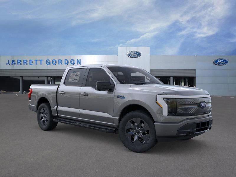 New 2025 Ford F150 Lightning Flash image 7