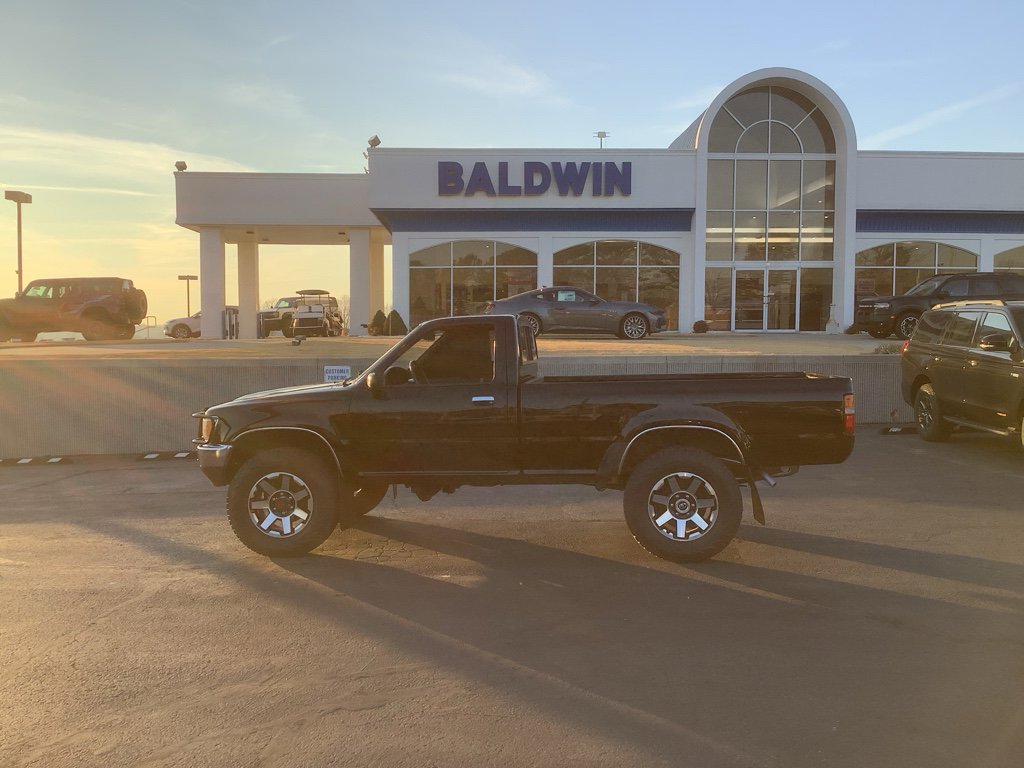 Used 1989 Toyota Pickup Deluxe image 4